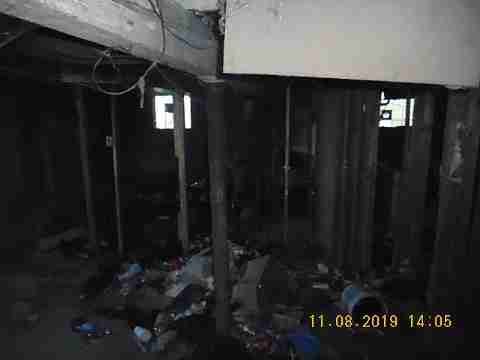 2251 Highland (8)_m.jpg